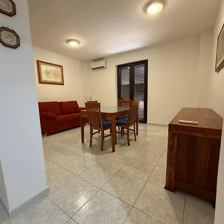 Apartament Spacious Family With Services *